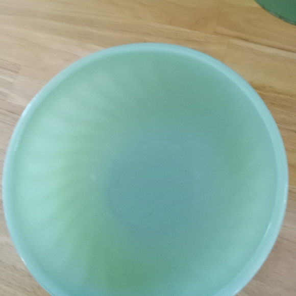 Vintage Fire King Jadite Green Swirl Mixing Bowl - Picture 5 of 7